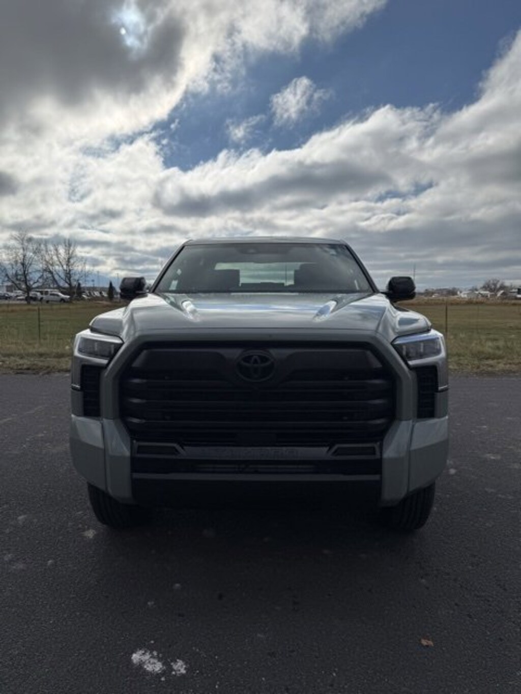 New 2026 Toyota Tundra Limited CrewMax 5.5' Bed Truck CrewMax