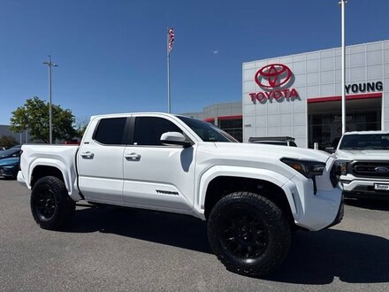 2026 Toyota Tacoma SR5 Double Cab 5' Bed AT Truck Double Cab