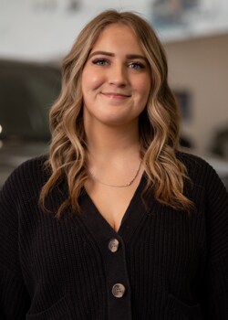 Staff member Sidney Bernebeu from ID_5fb509367a34
