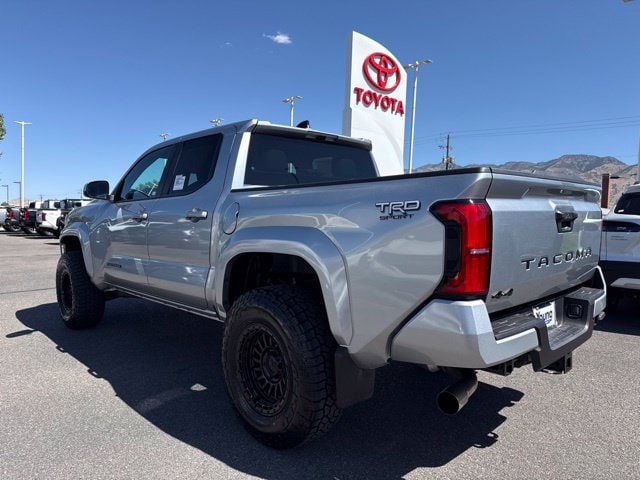 2026 Toyota Tacoma TRD Sport - Photo 11