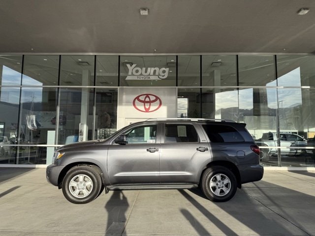 2020 Toyota Sequoia SR5