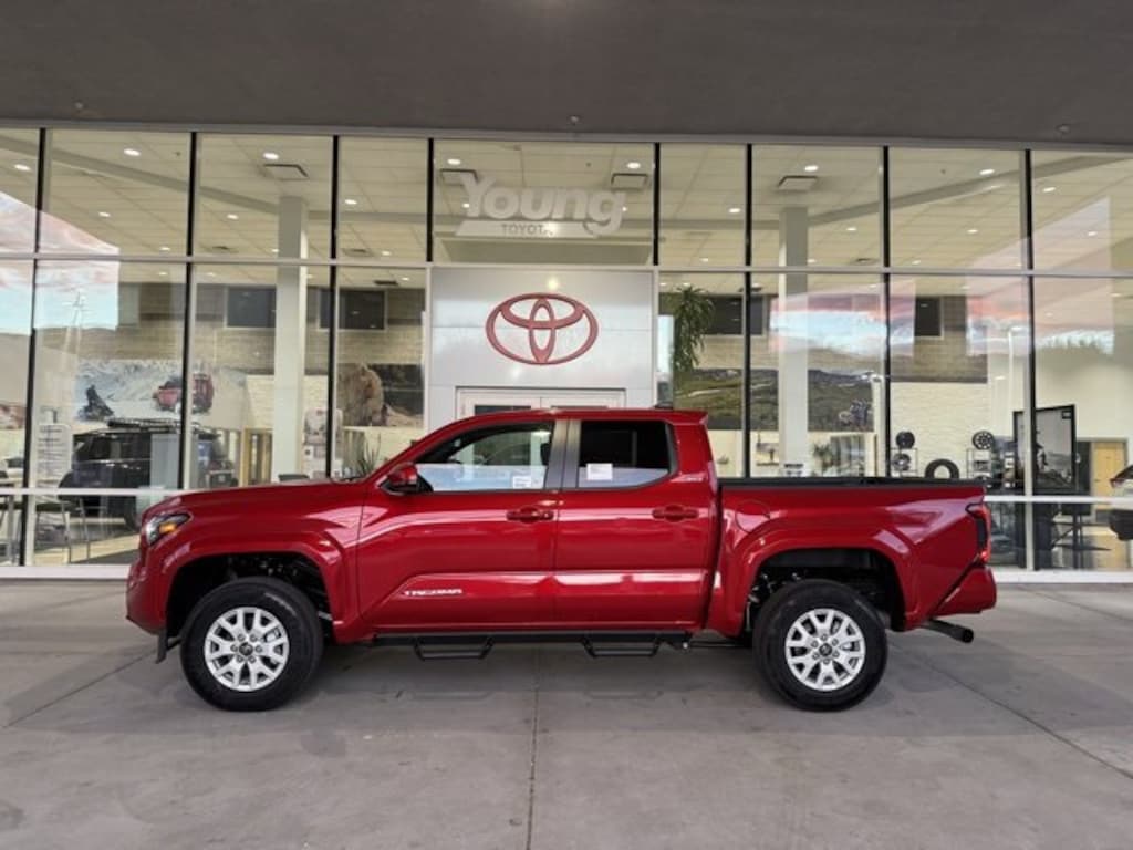 New 2025 Toyota Tacoma SR5 Double Cab 5' Bed AT Truck Double Cab