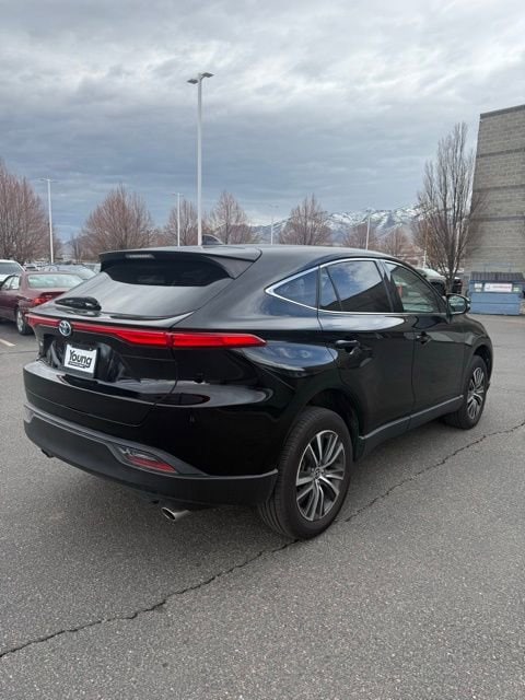 2023 Toyota Venza LE - Photo 6