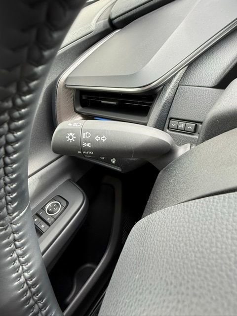 2026 Toyota Prius XLE - Photo 21