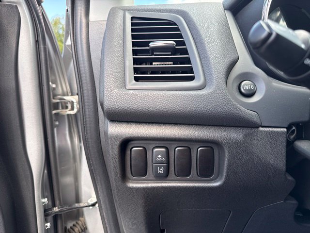 2025 Mitsubishi Outlander Sport ES - Photo 19