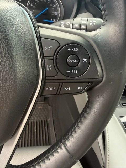 2023 Toyota Venza LE - Photo 20