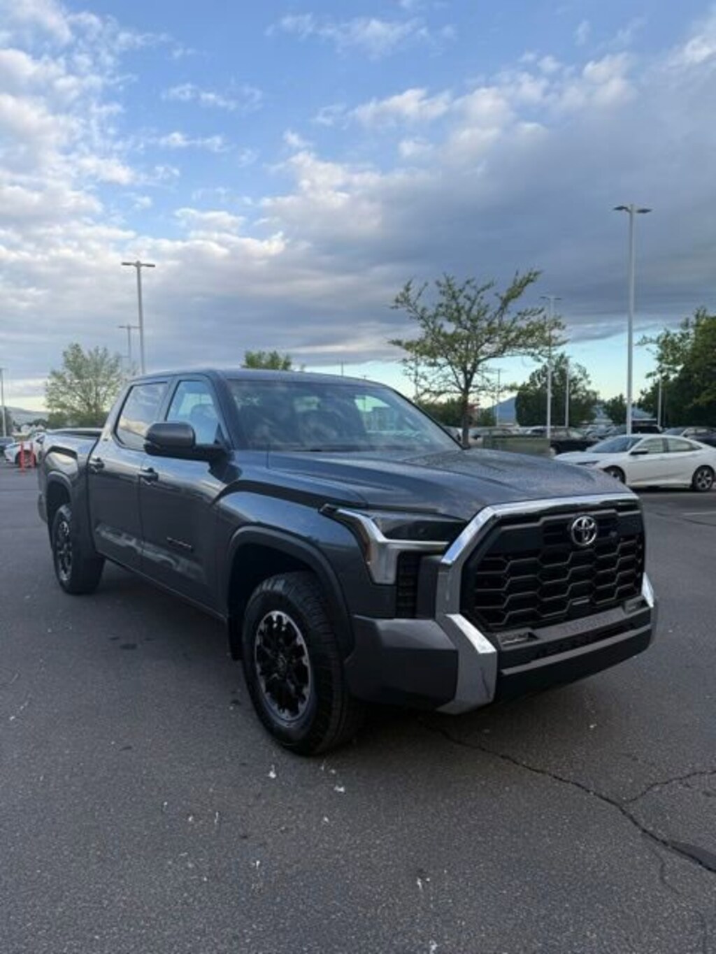 New 2026 Toyota Tundra SR5 CrewMax 5.5' Bed Truck CrewMax