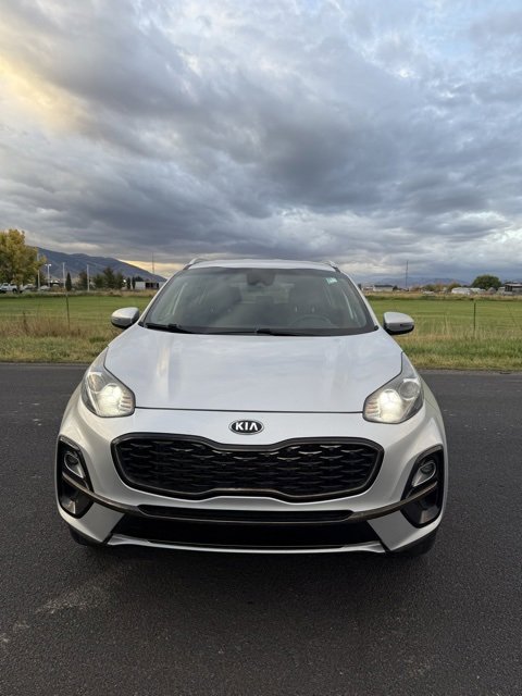 2020 Kia Sportage S photo 2