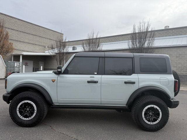 2023 Ford Bronco 4-Door Badlands's photo