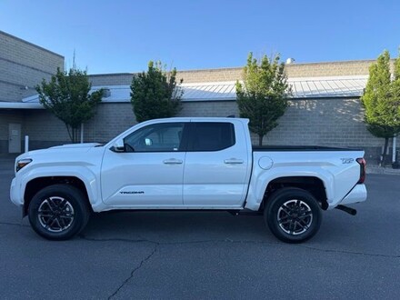 2026 Toyota Tacoma TRD Sport Double Cab 5' Bed AT Truck Double Cab