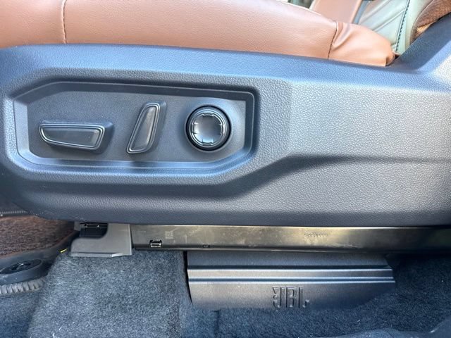 2026 Toyota Tundra 1794 Edition - Photo 15