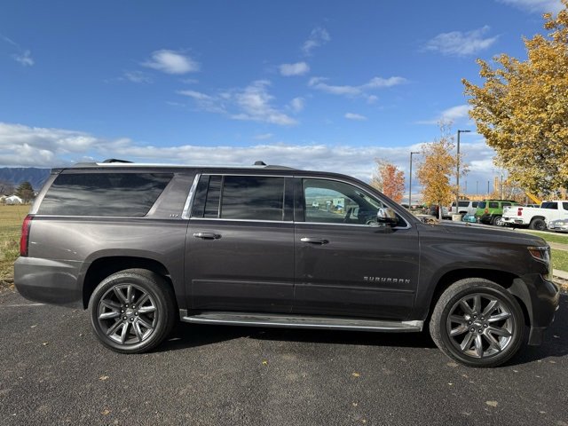 2015 Chevrolet Suburban LTZ photo 4
