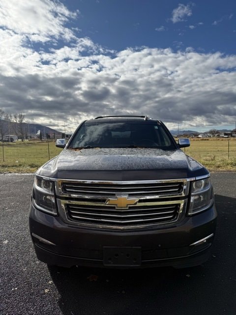 2015 Chevrolet Suburban LTZ photo 2