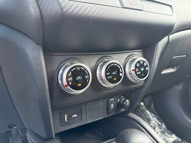 2025 Mitsubishi Outlander Sport ES - Photo 16