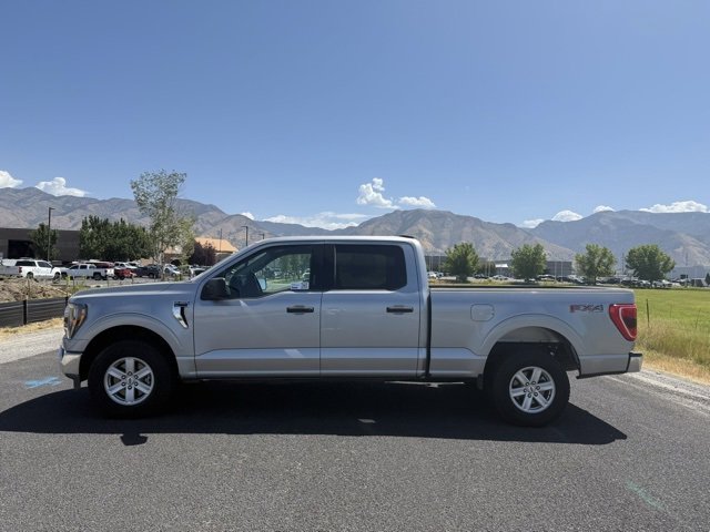 2023 Ford F-150 XLT photo 2