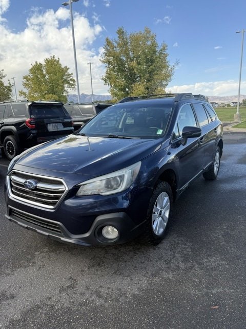 2018 Subaru Outback 2.5i Premium photo 3
