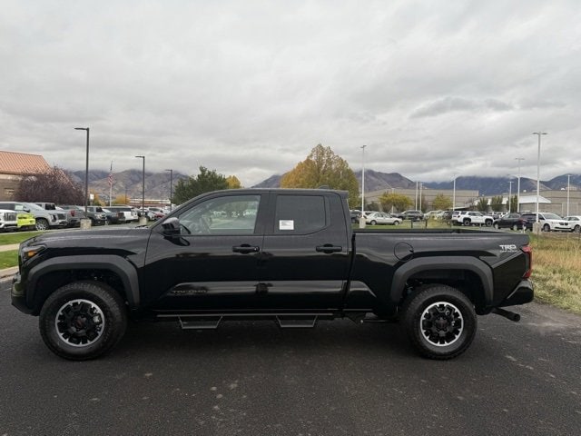 2025 Toyota Tacoma TRD Off Road's photo
