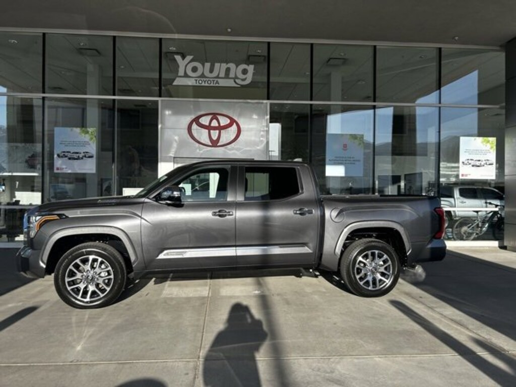 New 2025 Toyota Tundra i-FORCE MAX 1794 Edition Hybrid CrewMax 5.5' Bed Truck CrewMax