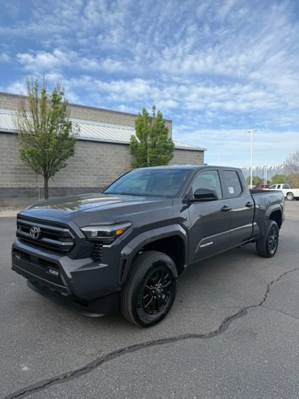 New 2026 Toyota Tacoma SR5 Double Cab 6' Bed AT Truck Double Cab