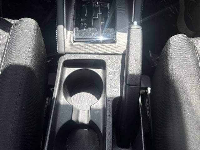 2025 Mitsubishi Outlander Sport ES - Photo 25