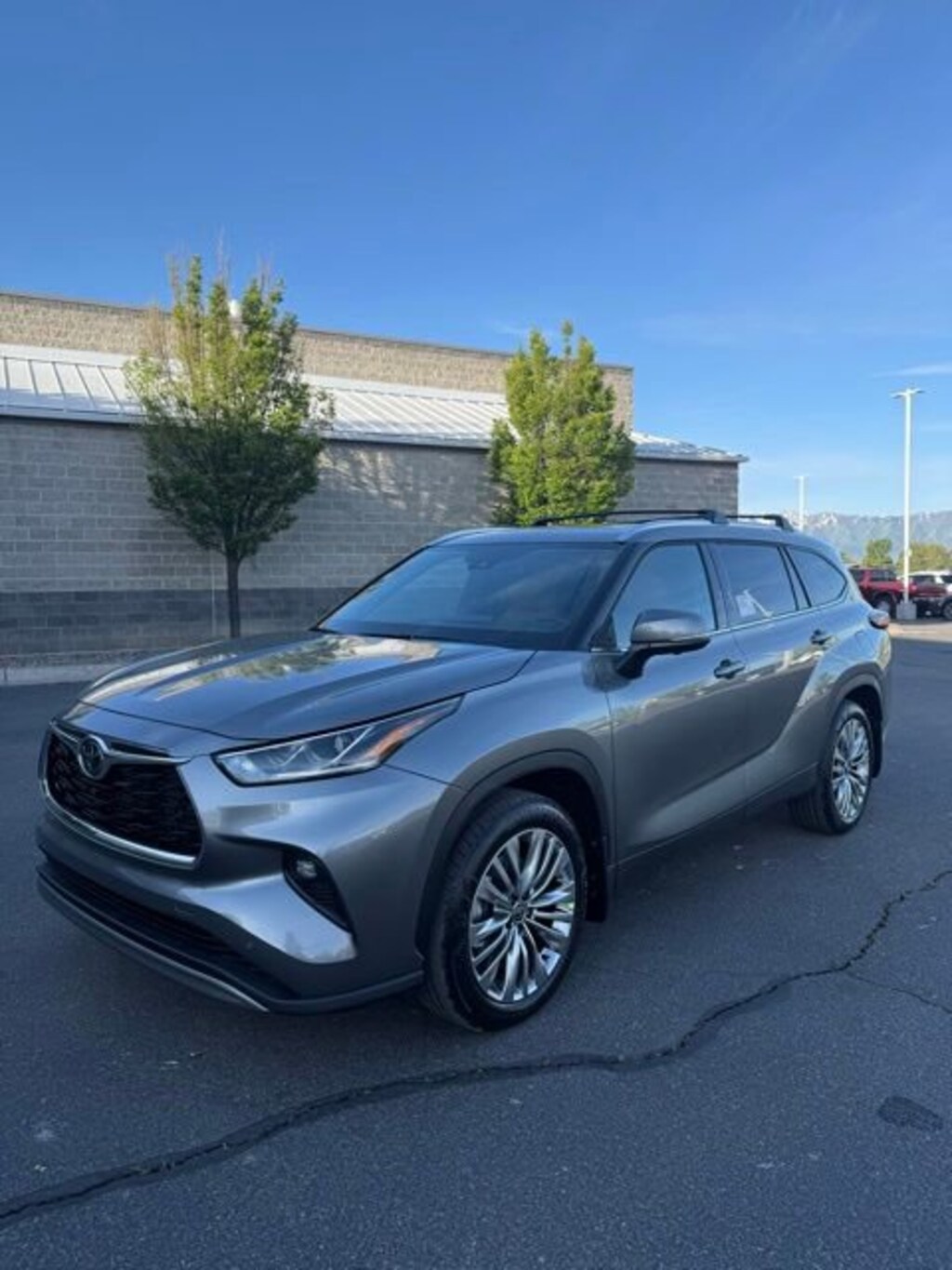 New 2026 Toyota Highlander Platinum AWD SUV