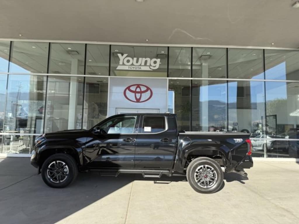 New 2025 Toyota Tacoma TRD Sport Double Cab 5' Bed AT Truck Double Cab