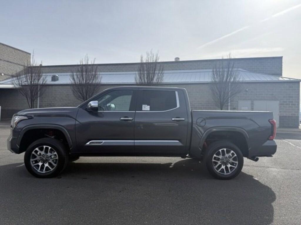 New 2026 Toyota Tundra 1794 Edition CrewMax 5.5' Bed Truck CrewMax