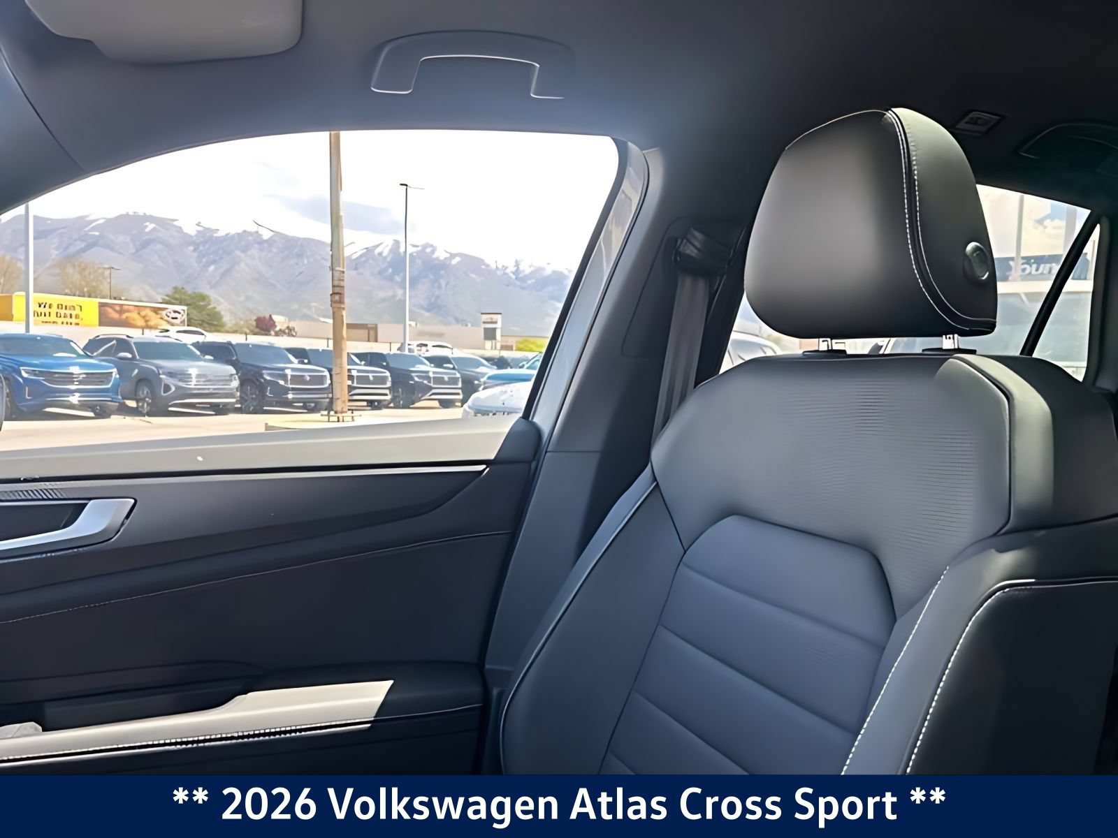 2026 Volkswagen Atlas Cross Sport SEL R-LINE - Photo 35