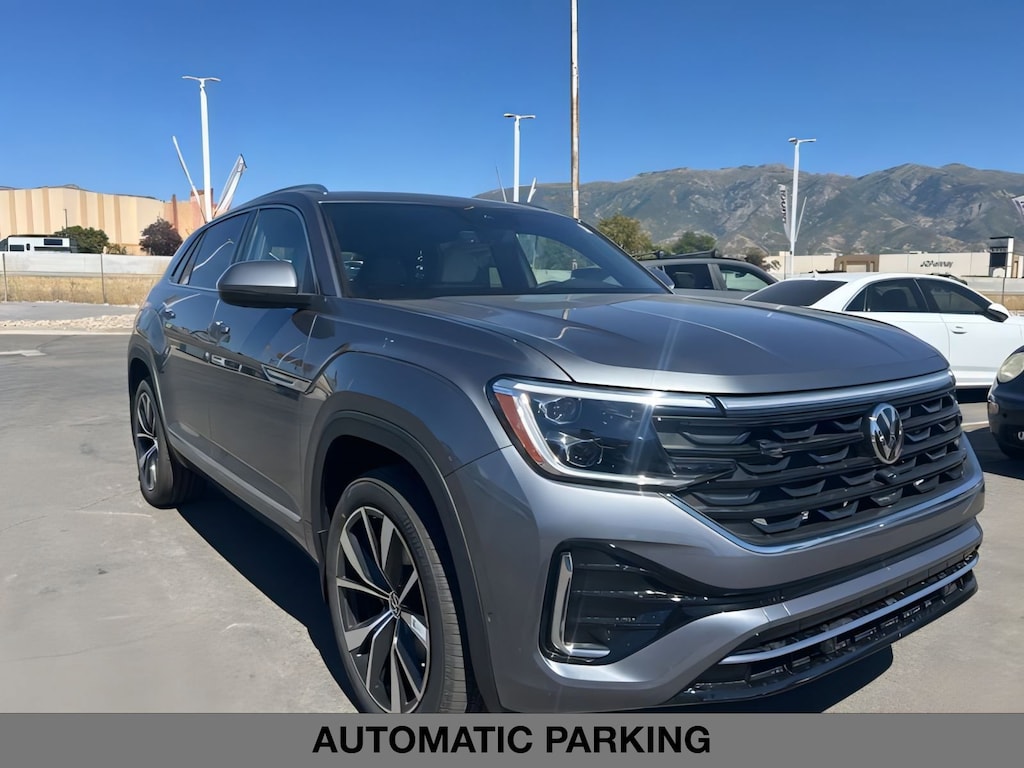 New 2025 Volkswagen Atlas Cross Sport 2.0T SEL Premium R-Line Sport Utility