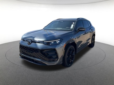 2025 Volkswagen Tiguan SE R-Line Black Sport Utility