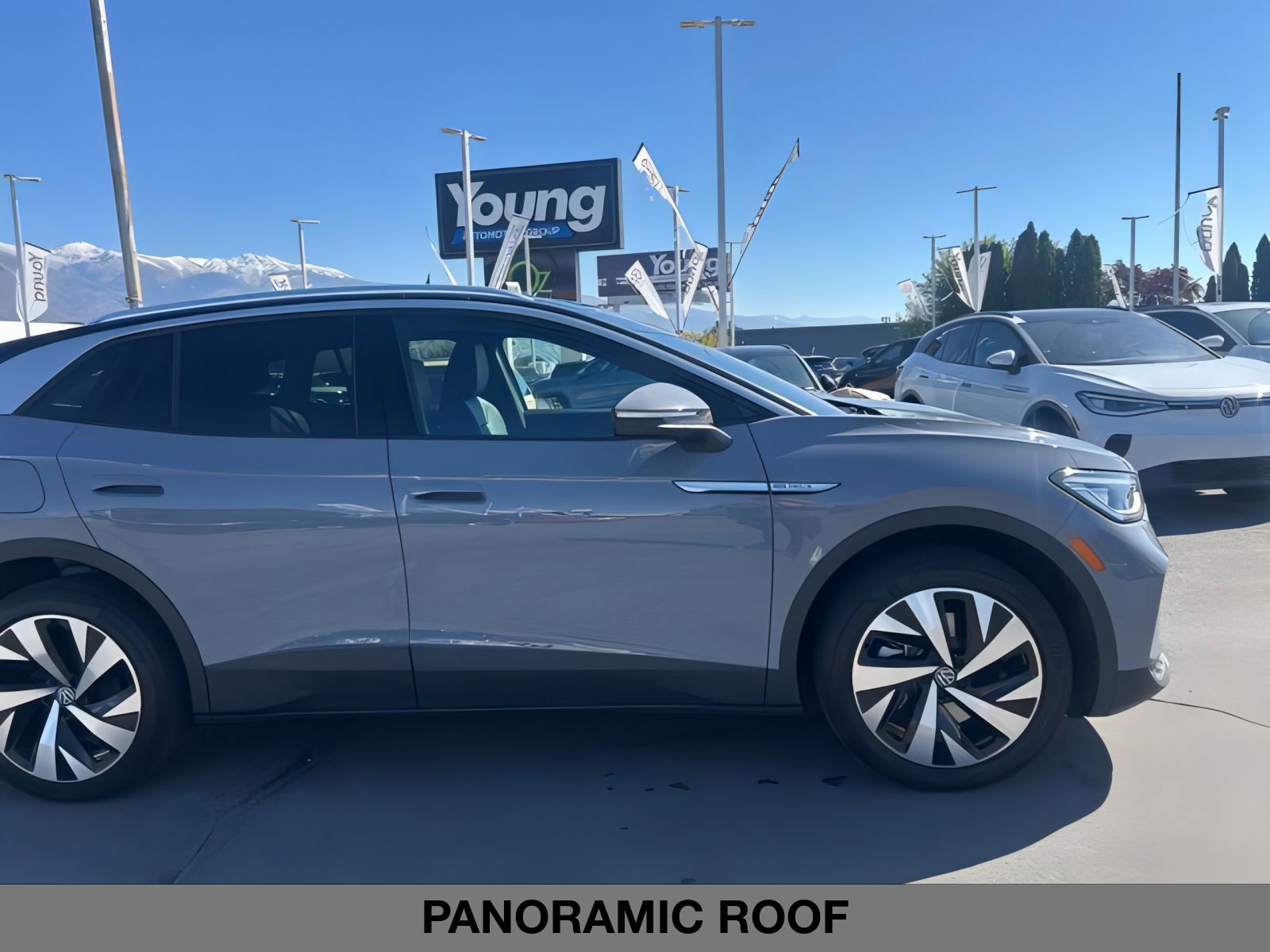 2022 Volkswagen ID.4 Pro S photo 4