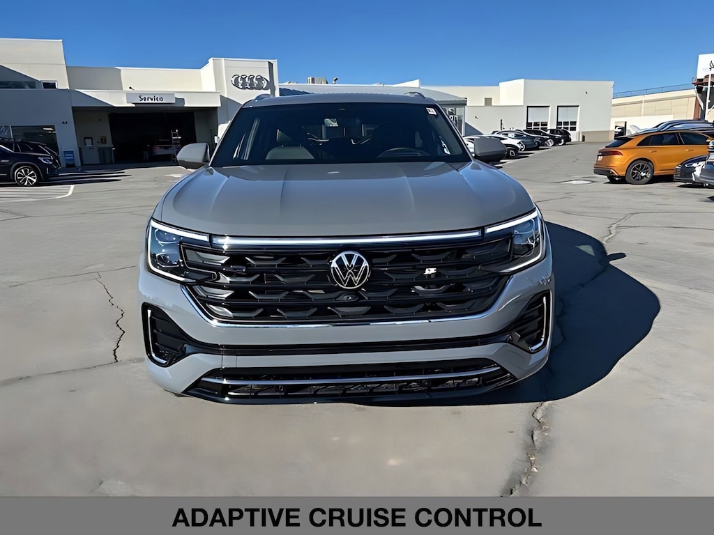 New 2026 Volkswagen Atlas Cross Sport 2.0T SEL Premium R-Line Sport Utility