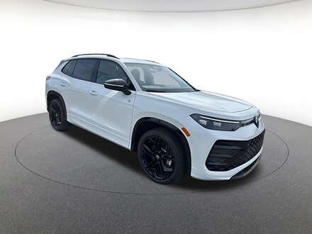 2026 Volkswagen Tiguan SE R-Line Black Sport Utility