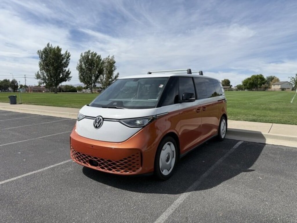 Used 2025 Volkswagen ID. Buzz 1st Edition 1st Edition 4MOTION w/Two-Tone