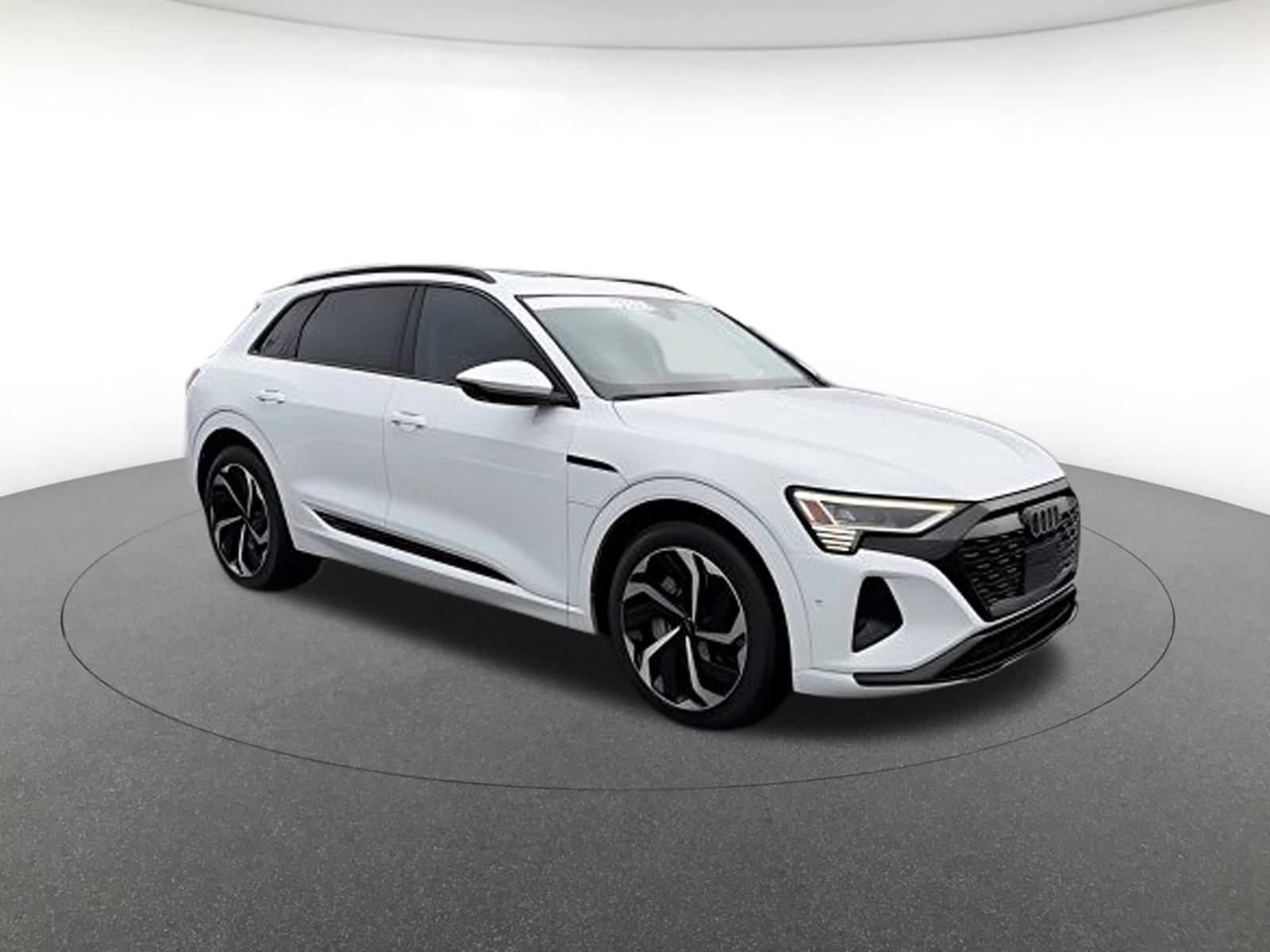 2024 Audi Q8 e-tron