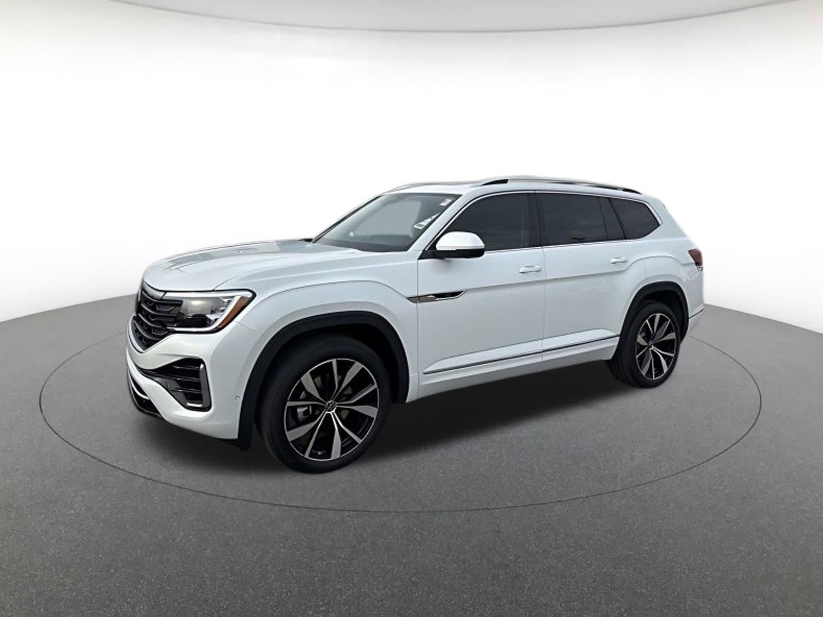 2026 Volkswagen Atlas SEL Premium R-Line's photo