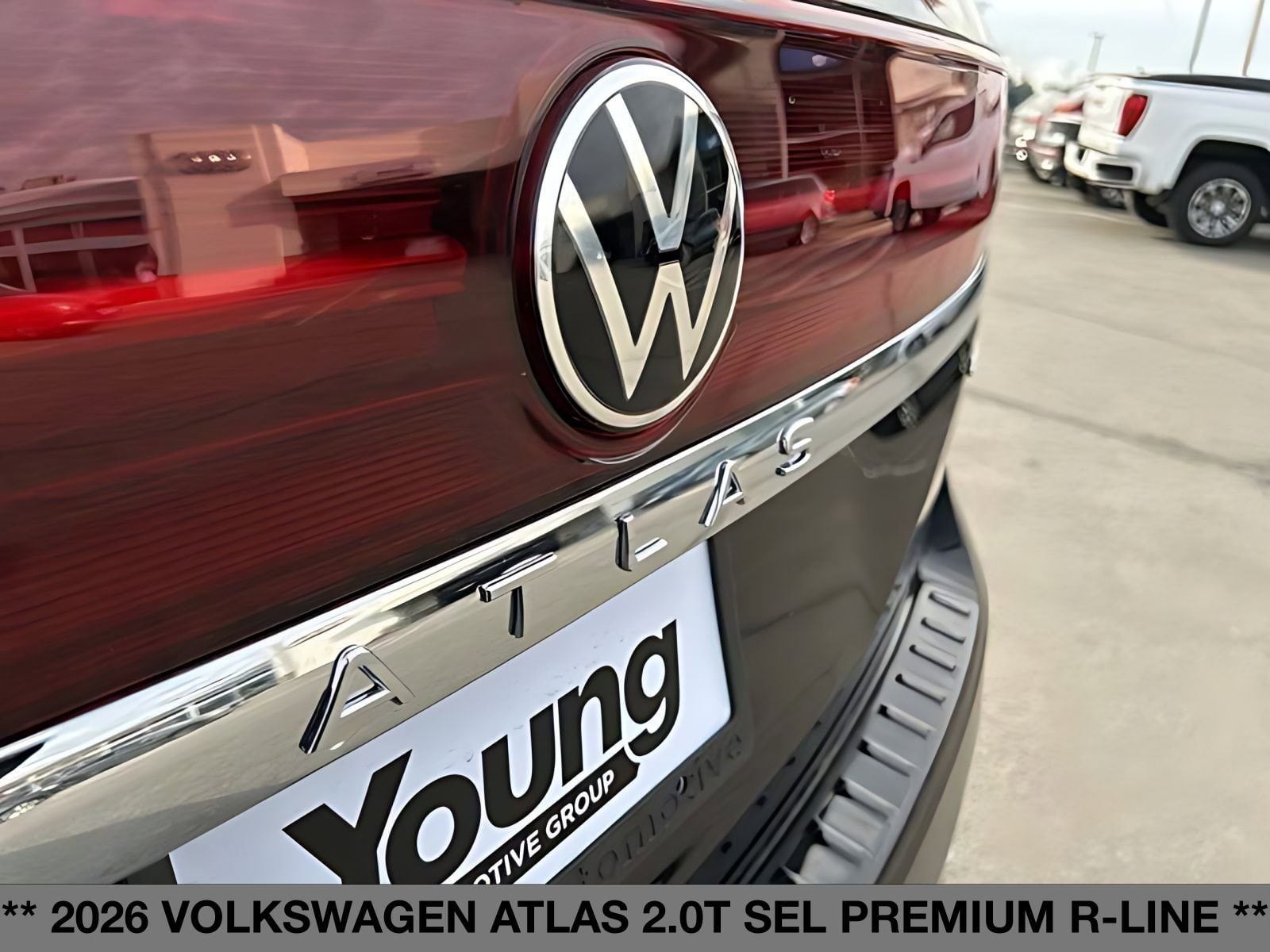 2026 Volkswagen Atlas SEL Premium R-Line - Photo 12