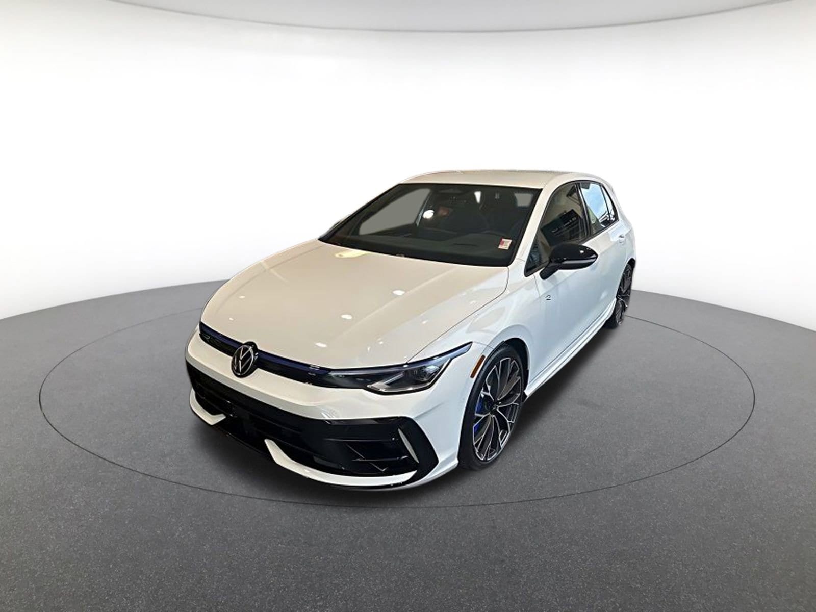 2026 Volkswagen Golf R R's photo