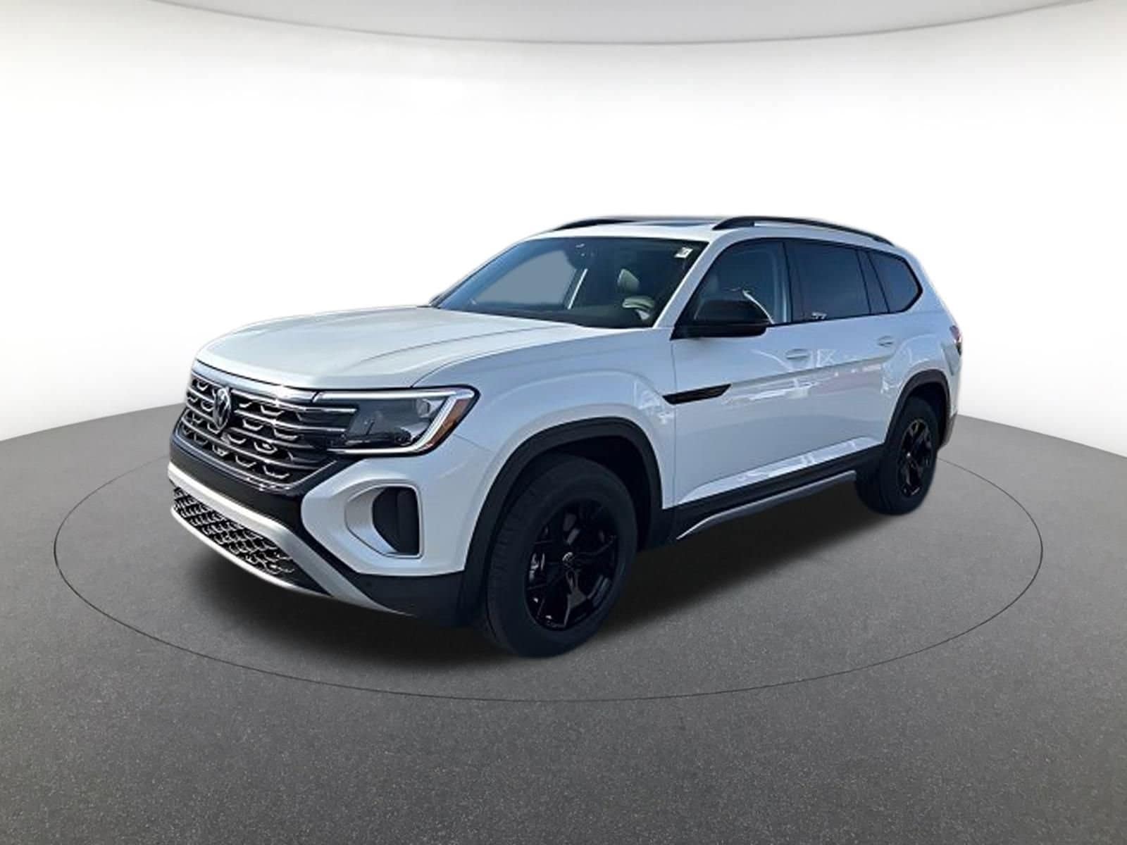 2026 Volkswagen Atlas Atlas Peak Edition's photo