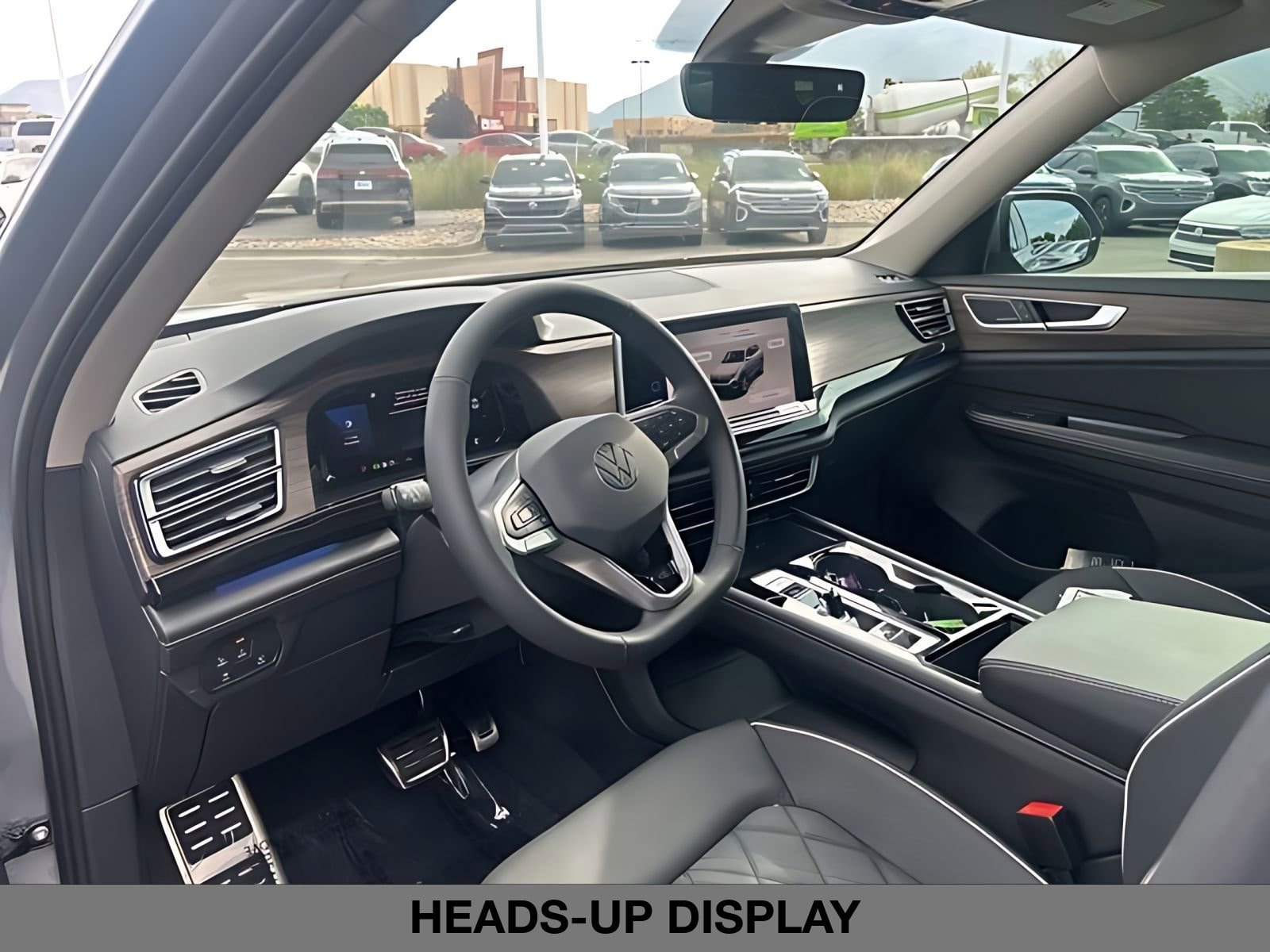 2026 Volkswagen Atlas SEL Premium R-Line - Photo 14