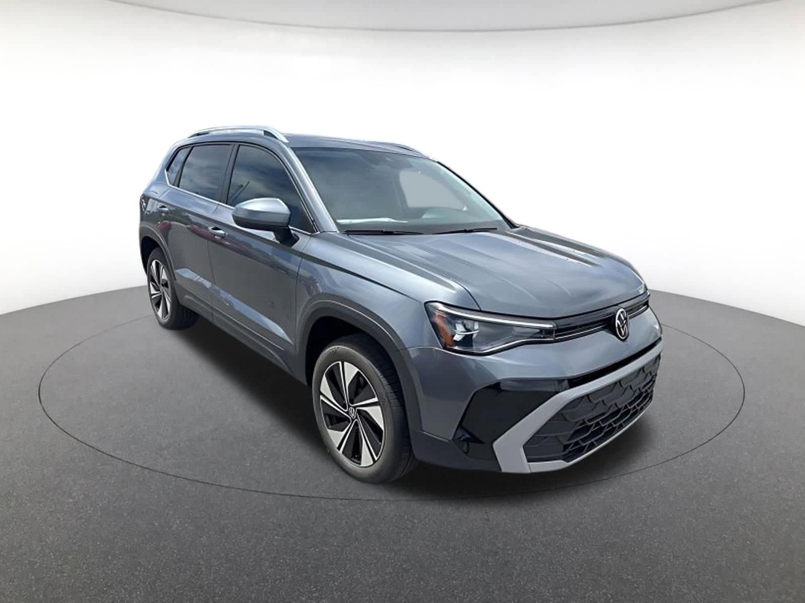 2026 Volkswagen Taos 1.5T SE 4Motion's photo