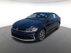 2025 Volkswagen Jetta SE 4dr Car