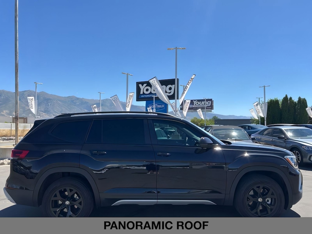Used 2024 Volkswagen Atlas 2.0T Peak Edition SEL 2.0T Peak Edition SEL 4MOTION