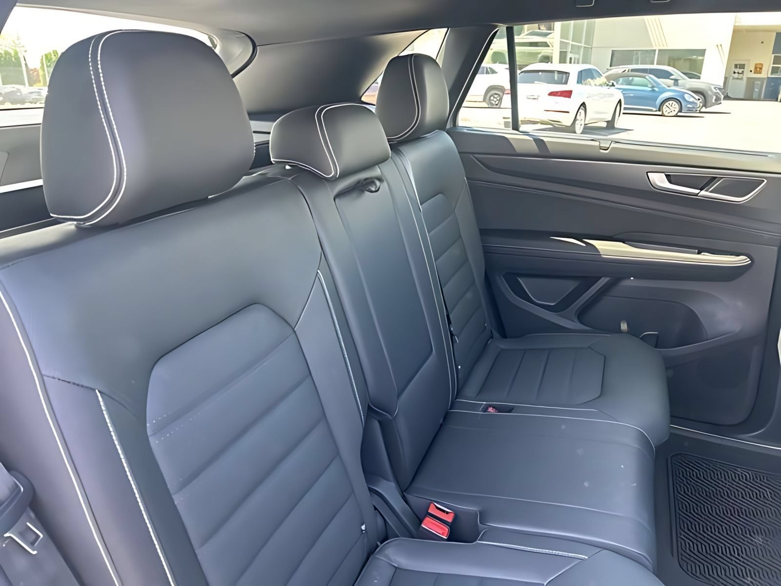 2026 Volkswagen Atlas Cross Sport SEL R-LINE - Photo 16