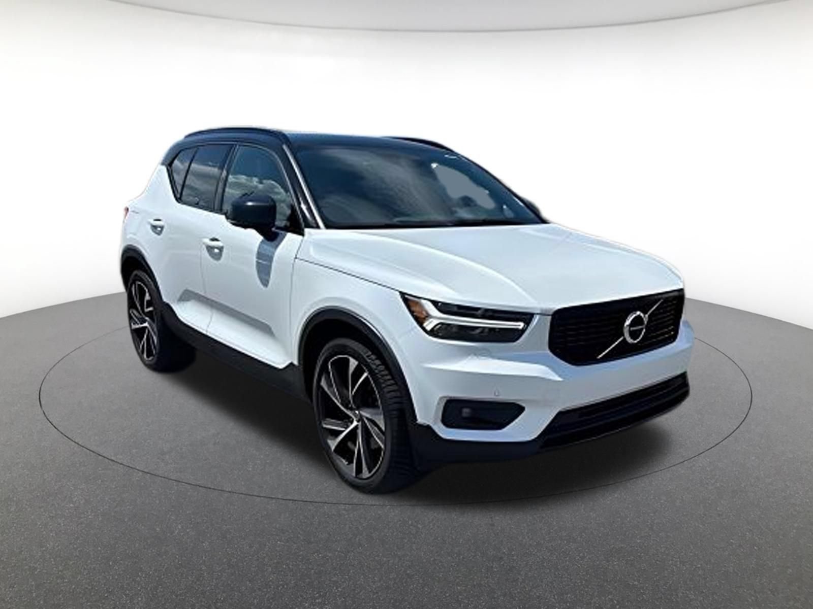 2020 Volvo XC40