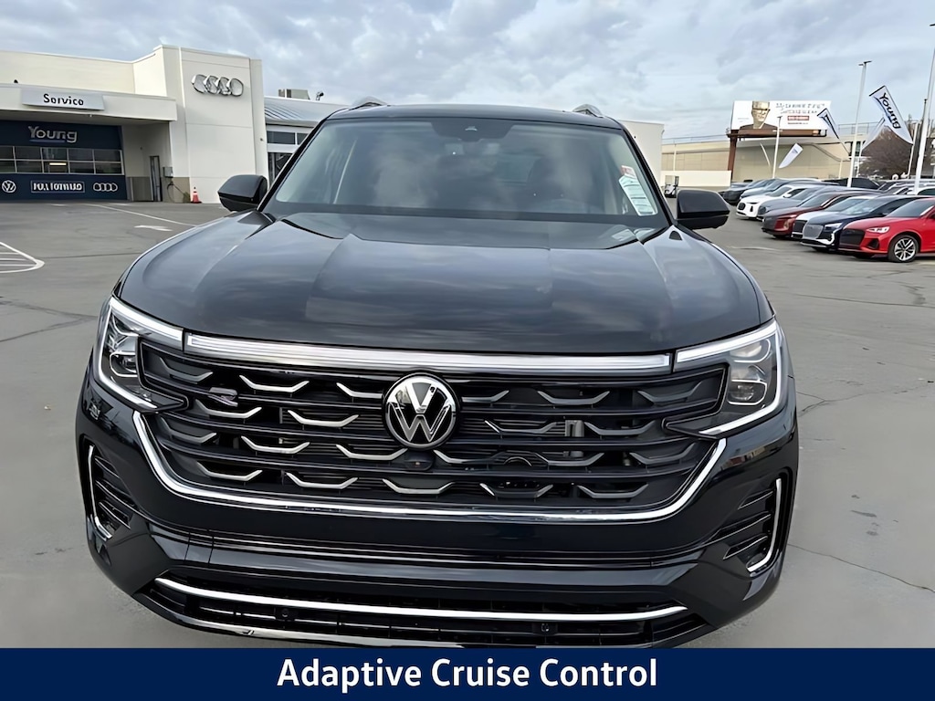 New 2026 Volkswagen Atlas 2.0T SEL Premium R-Line Sport Utility