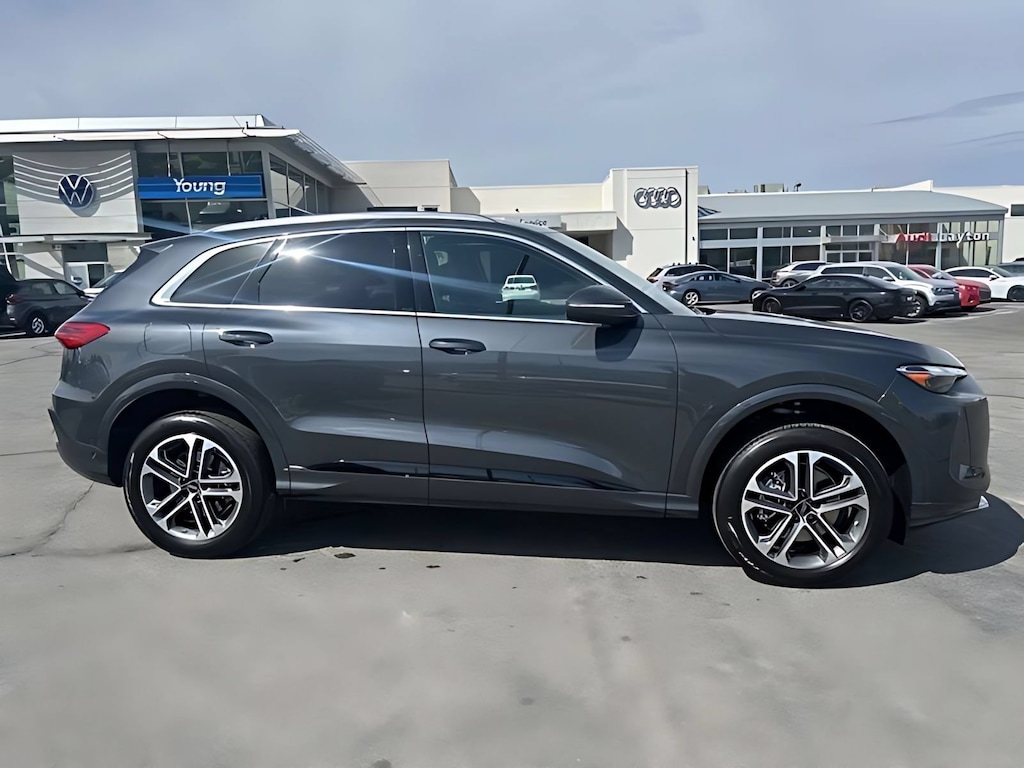 Used 2025 Audi Q5 Premium Premium 2.0 TFSI quattro