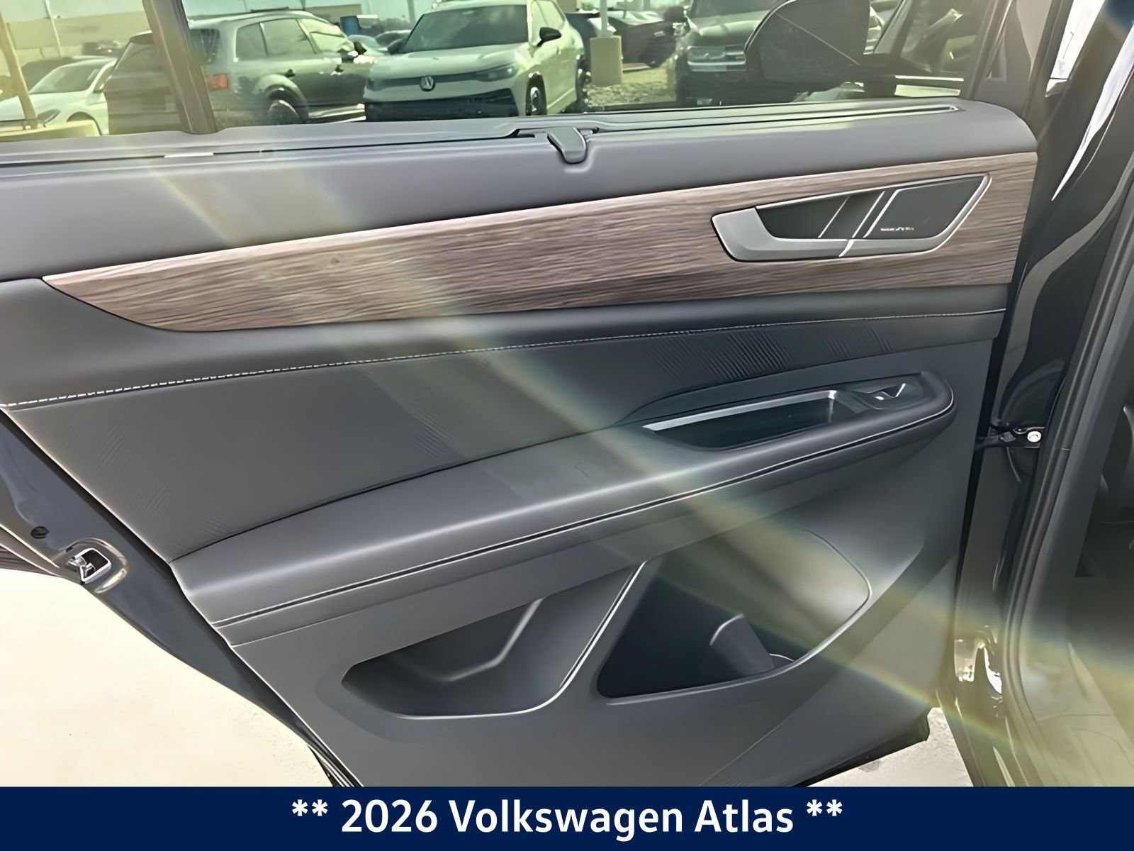 2026 Volkswagen Atlas SEL Premium R-Line - Photo 19
