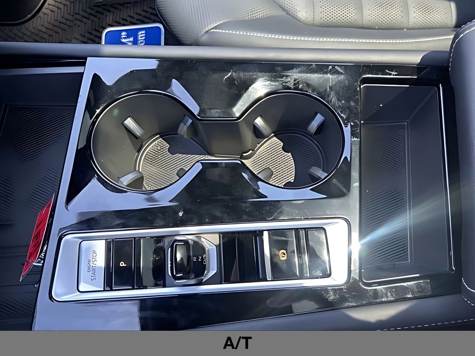 2026 Volkswagen Atlas Cross Sport SEL R-LINE - Photo 34