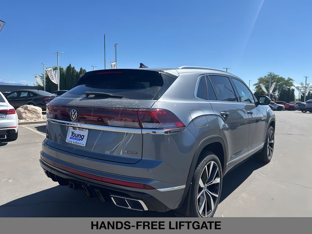 New 2025 Volkswagen Atlas Cross Sport 2.0T SEL Premium R-Line Sport Utility